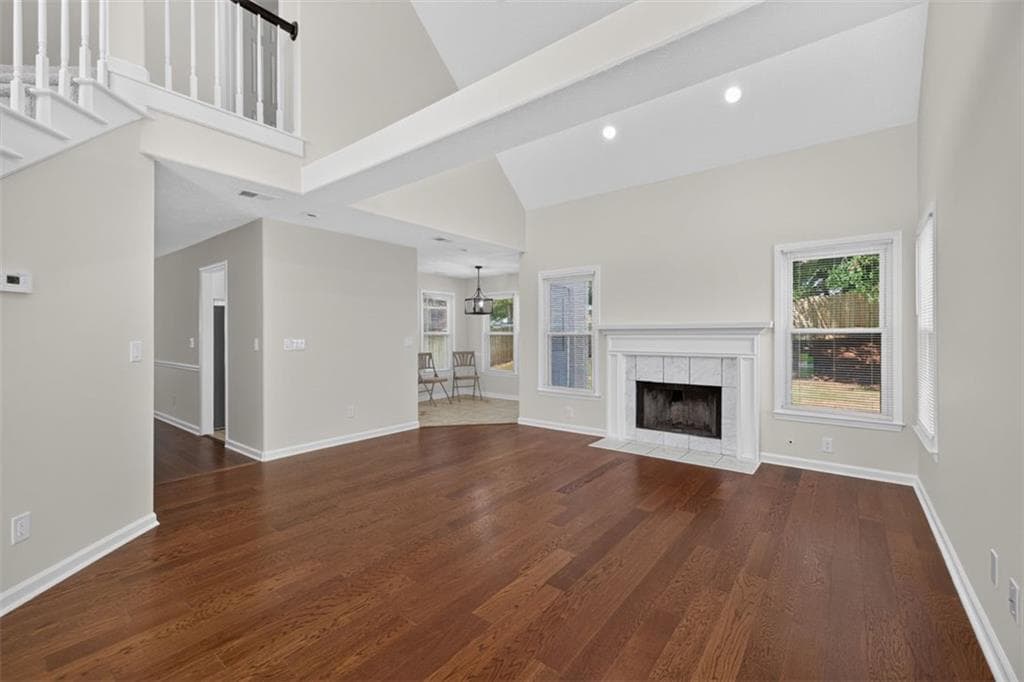 3 bedroom, 3 bathroom, 1,781 sq ft single family residence for sale at 1975 Watercrest Circle, Lawrenceville, GA 30043 — photo 6