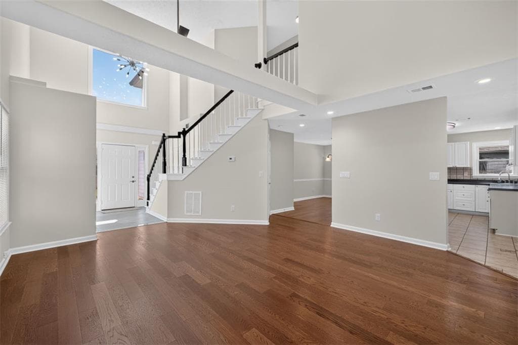 3 bedroom, 3 bathroom, 1,781 sq ft single family residence for sale at 1975 Watercrest Circle, Lawrenceville, GA 30043 — photo 8