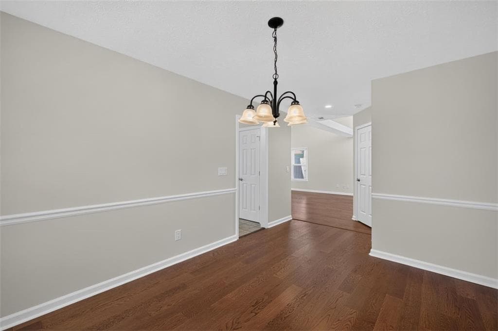 3 bedroom, 3 bathroom, 1,781 sq ft single family residence for sale at 1975 Watercrest Circle, Lawrenceville, GA 30043 — photo 10