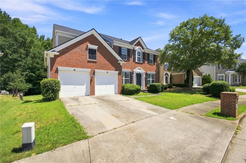 4 bedroom, 3 bathroom, 2,332 sq ft single family residence under contract at 3716 Ramsey Circle, Atlanta, GA 30331 — photo 3