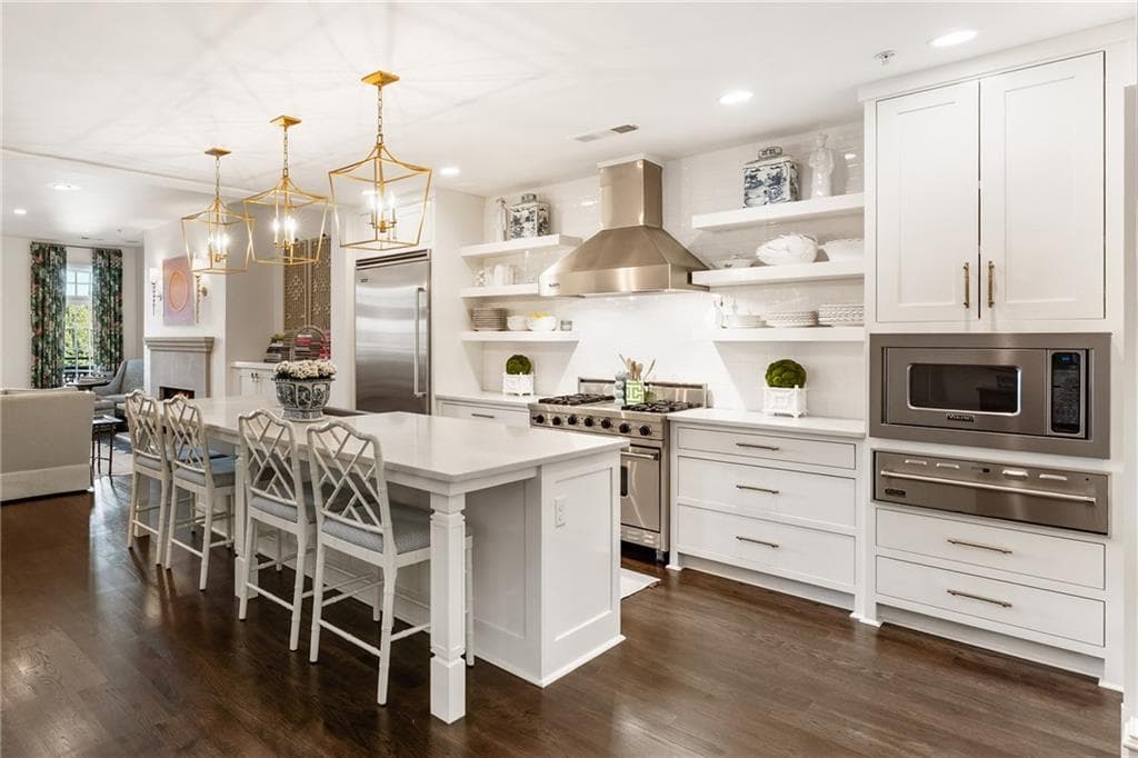 3 bedroom, 3 bathroom, 2,760 sq ft condominium under contract at 5925 Odell Street J2, Cumming, GA 30040 — photo 4