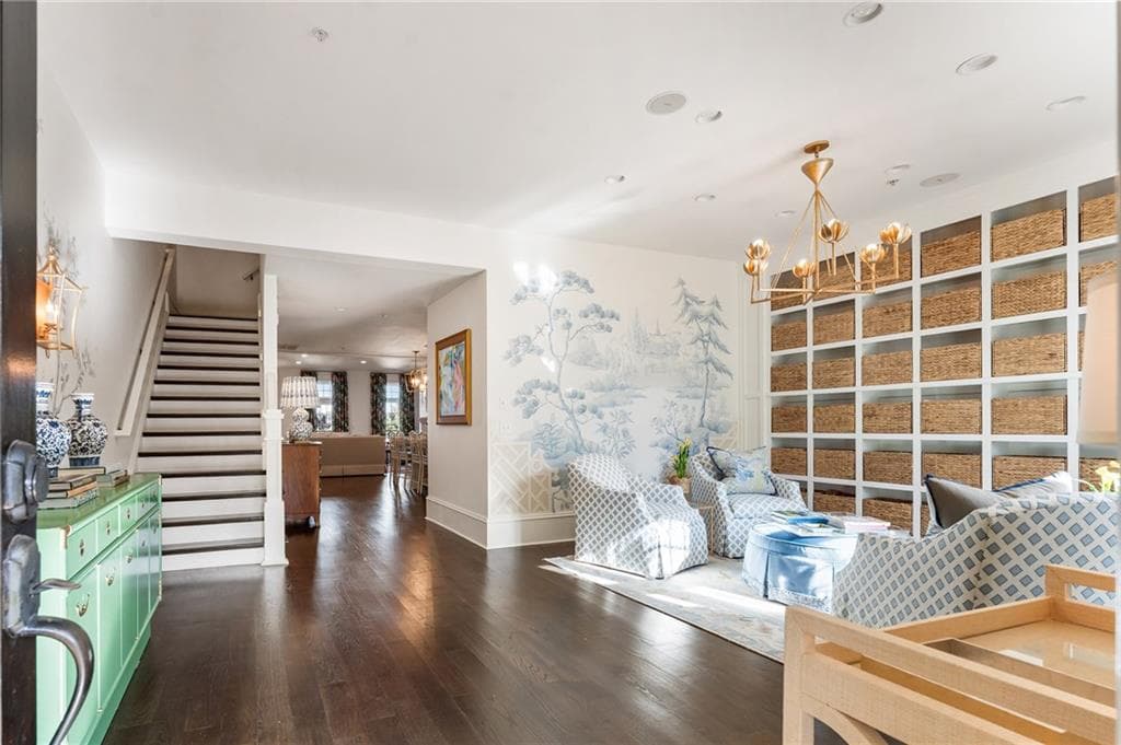 3 bedroom, 3 bathroom, 2,760 sq ft condominium under contract at 5925 Odell Street J2, Cumming, GA 30040 — photo 6