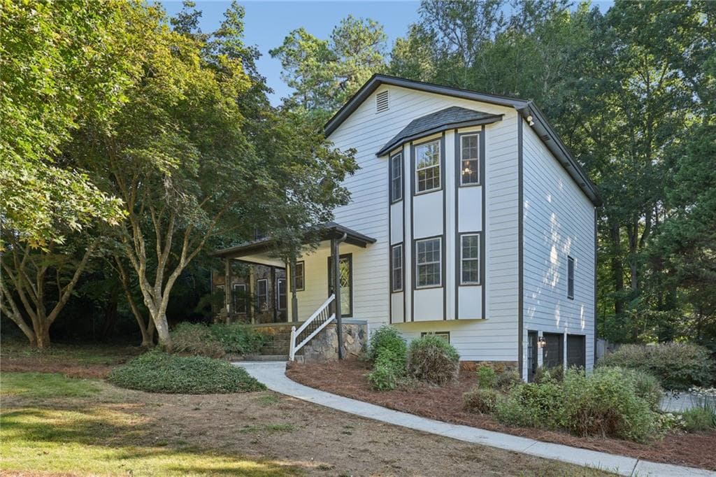 4 bedroom, 3 bathroom, 2,964 sq ft single family residence under contract at 1104 Staples Drive, Lilburn, GA 30047