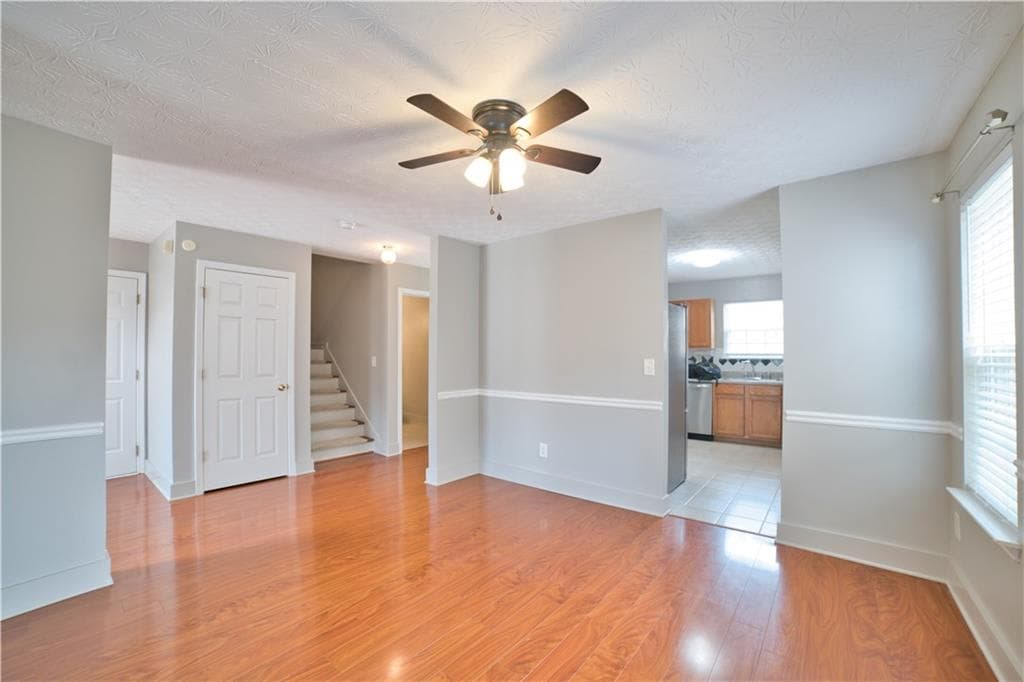 4 bedroom, 3 bathroom, 2,697 sq ft single family residence under contract at 612 Parkside Place Drive, Mcdonough, GA 30253 — photo 8