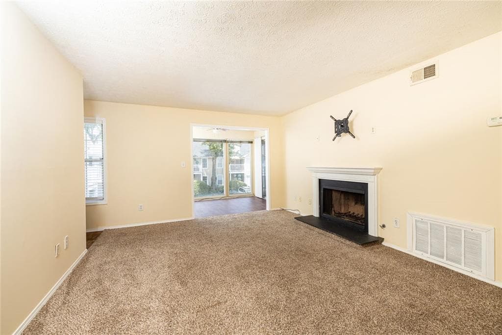2 bedroom, 2 bathroom, 1,244 sq ft condominium for rent at 910 Augusta Drive, Marietta, GA 30067 for $1,600 a month — photo 9