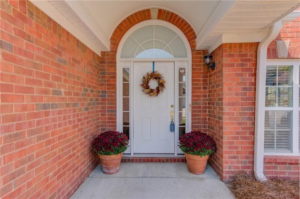 3 bedroom, 2 bathroom, 2,353 sq ft single family residence under contract at 2029 Wicker Wood Way, Snellville, GA 30078 — photo 4