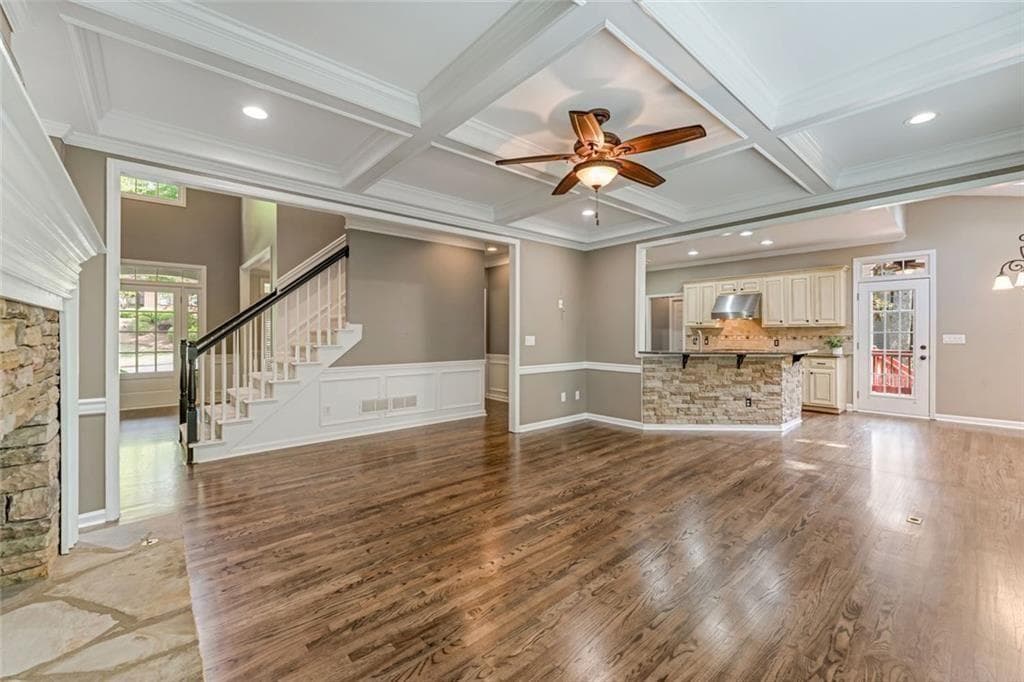 6 bedroom, 5 bathroom, 4,655 sq ft single family residence for sale at 175 Woodcliff Drive, Suwanee, GA 30024 — photo 10