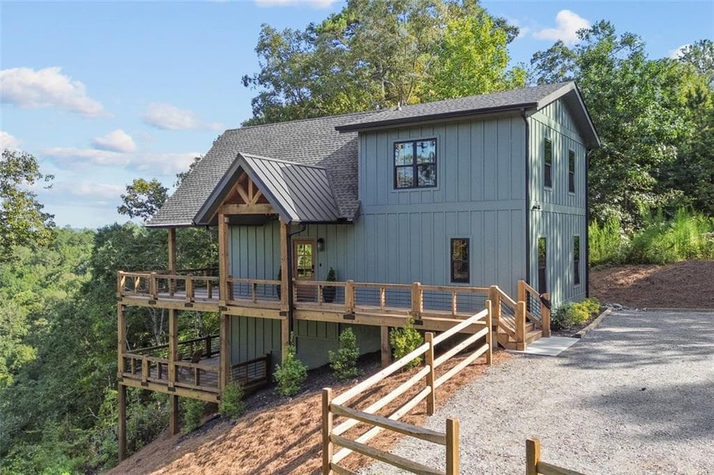 3 bedroom, 3 bathroom, 1,976 sq ft single family residence for sale at 1510 Marie Drive, Talking Rock, GA 30175