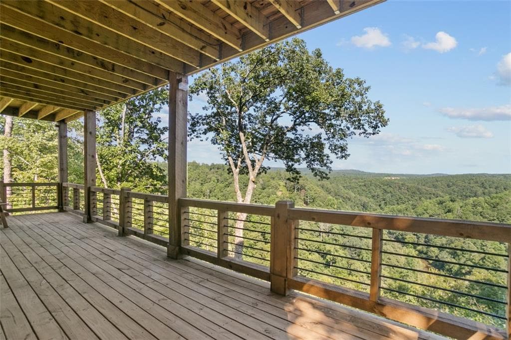 3 bedroom, 3 bathroom, 1,976 sq ft single family residence for sale at 1510 Marie Drive, Talking Rock, GA 30175 — photo 3