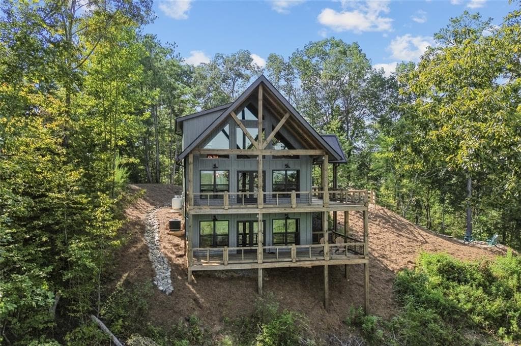 3 bedroom, 3 bathroom, 1,976 sq ft single family residence for sale at 1510 Marie Drive, Talking Rock, GA 30175 — photo 6