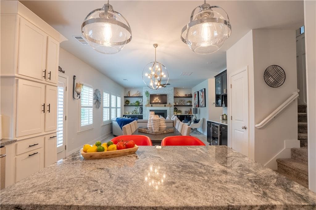 5 bedroom, 4 bathroom, 3,286 sq ft single family residence for sale at 6110 Banyan Trail, Cumming, GA 30028 — photo 9