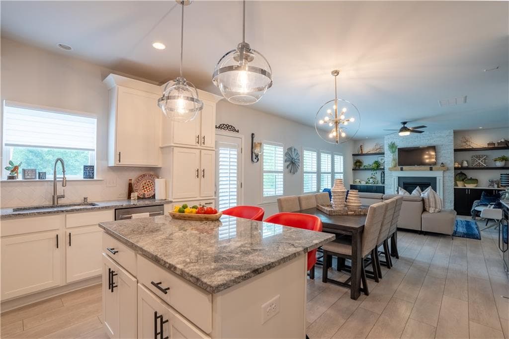 5 bedroom, 4 bathroom, 3,286 sq ft single family residence for sale at 6110 Banyan Trail, Cumming, GA 30028 — photo 10