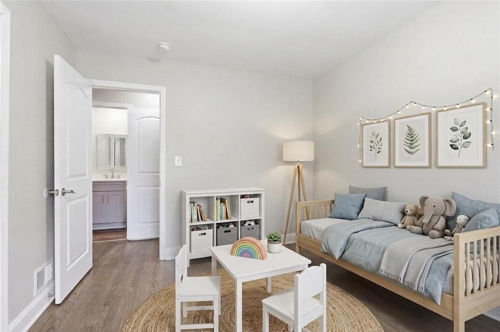 3 bedroom, 2 bathroom, 1,826 sq ft single family residence for sale at 1633 Pine Glen Circle, Decatur, GA 30035 — photo 6