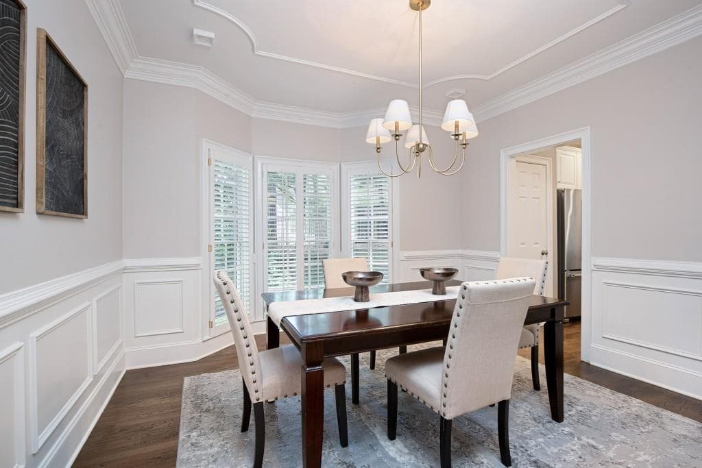 4 bedroom, 4 bathroom, 4,429 sq ft single family residence for sale at 2635 Brookline Circle, Brookhaven, GA 30319 — photo 5
