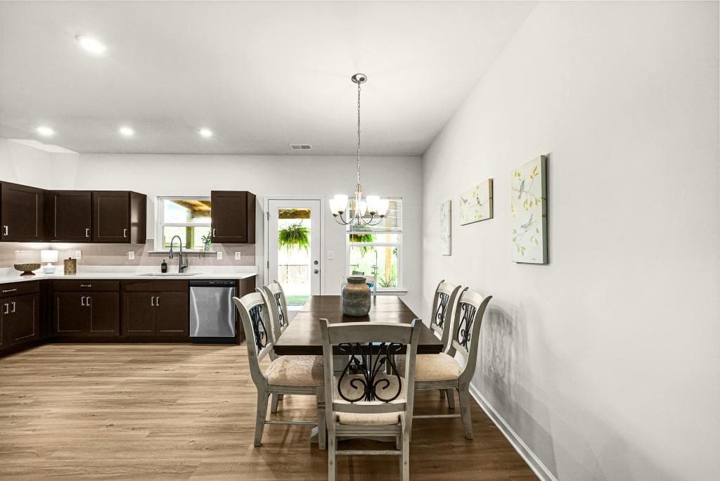 3 bedroom, 2 bathroom, 1,628 sq ft townhouse for sale at 229 Dupont Drive, Cartersville, GA 30121 — photo 5