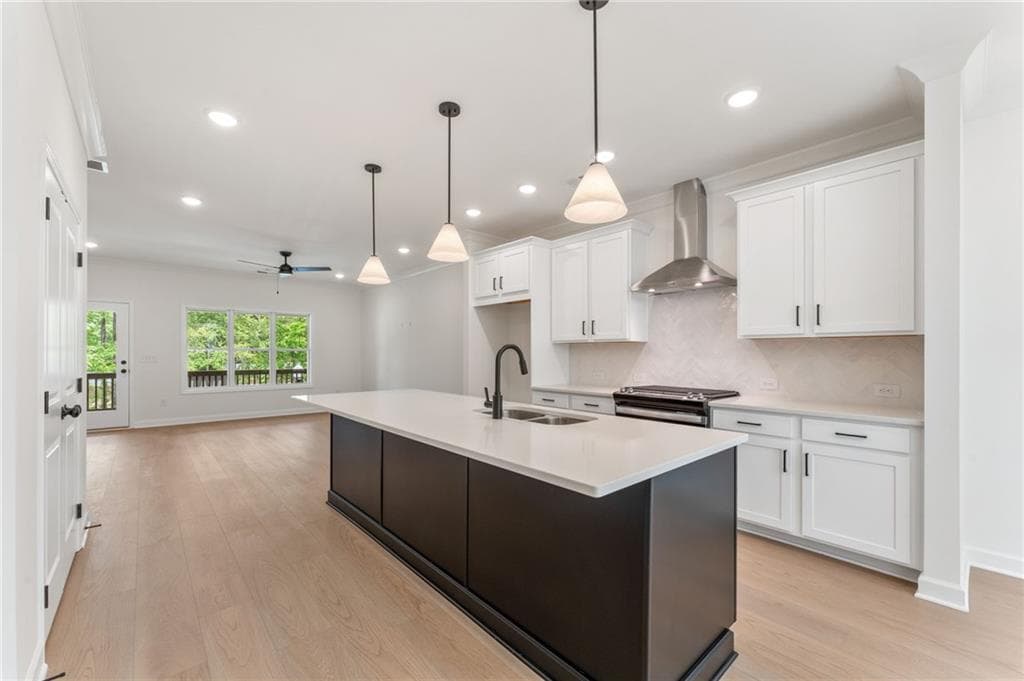 3 bedroom, 4 bathroom, 1,824 sq ft townhouse under contract at 1919 Deco Drive, Kennesaw, GA 30144 — photo 5