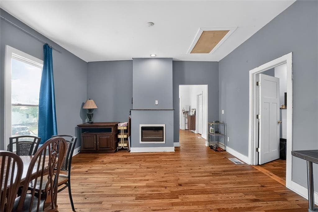 3 bedroom, 2 bathroom, 1,548 sq ft single family residence for sale at 5 Spruce Street, Porterdale, GA 30014 — photo 3