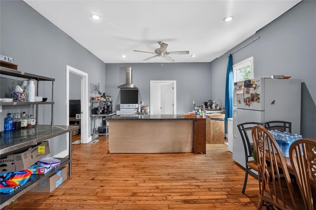 3 bedroom, 2 bathroom, 1,548 sq ft single family residence for sale at 5 Spruce Street, Porterdale, GA 30014 — photo 7