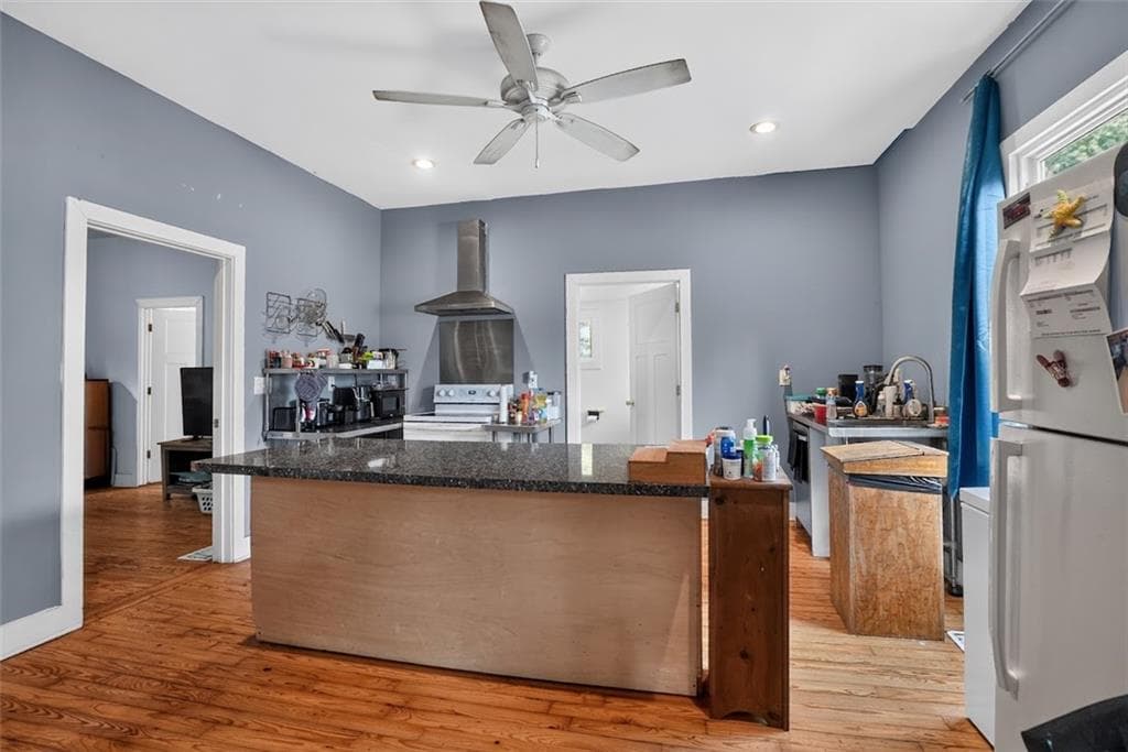 3 bedroom, 2 bathroom, 1,548 sq ft single family residence for sale at 5 Spruce Street, Porterdale, GA 30014 — photo 10