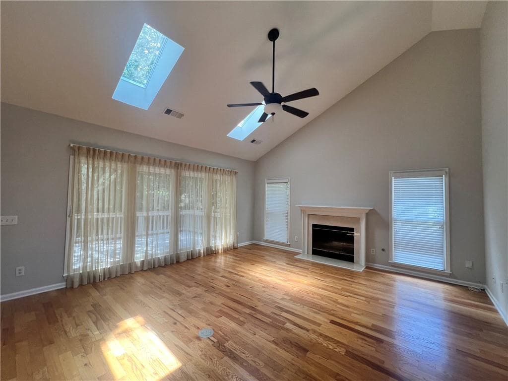 4 bedroom, 3 bathroom, 2,821 sq ft single family residence for rent at 365 Tumbling Creek Dr, Alpharetta, GA 30005 for $3,300 a month — photo 8