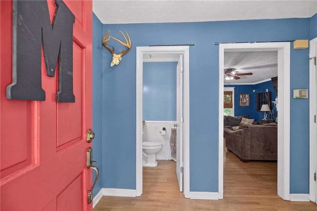 3 bedroom, 3 bathroom, 1,452 sq ft single family residence for sale at 69 Oak Landing Circle, Douglasville, GA 30134 — photo 3