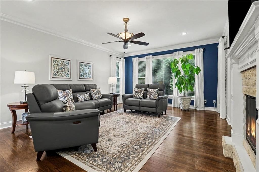 6 bedroom, 5 bathroom, 4,260 sq ft single family residence for sale at 1135 Jennifer Oaks Drive, Alpharetta, GA 30004 — photo 6