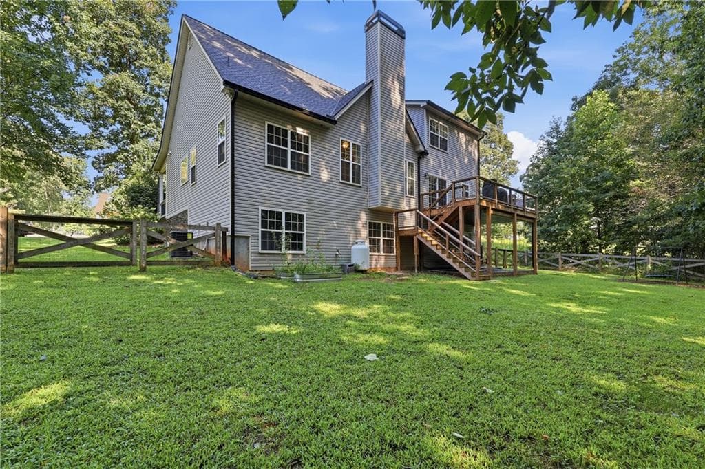 5 bedroom, 4 bathroom, 3,450 sq ft single family residence for sale at 342 Stonington Drive, Mount Airy, GA 30563 — photo 2