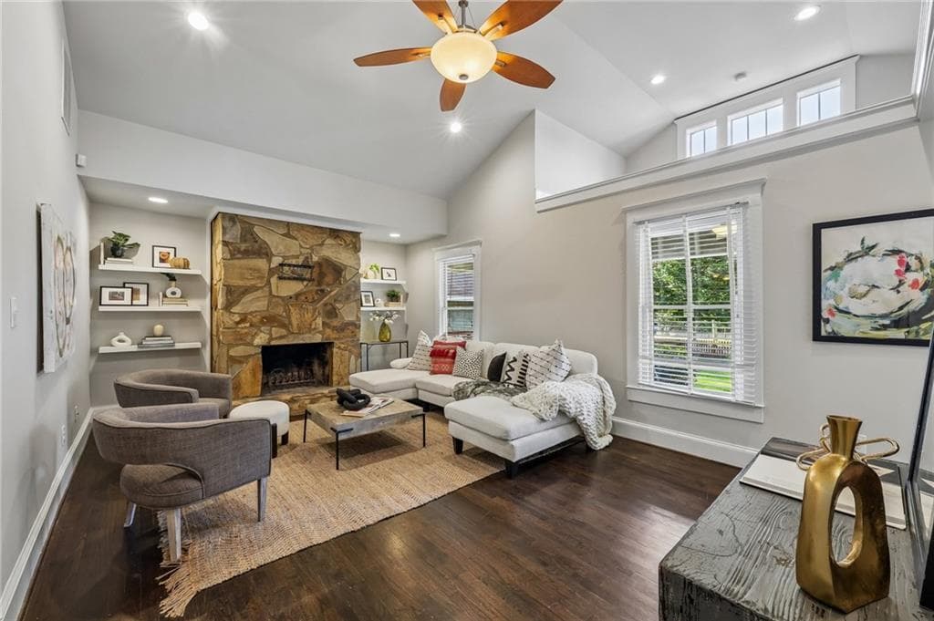 3 bedroom, 2 bathroom, 2,367 sq ft single family residence under contract at 692 Glenwood Avenue, Atlanta, GA 30312 — photo 4