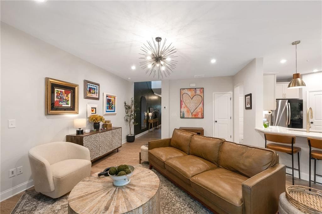 3 bedroom, 3 bathroom, 2,035 sq ft townhouse for sale at 517 Garvin Drive, Woodstock, GA 30189 — photo 5