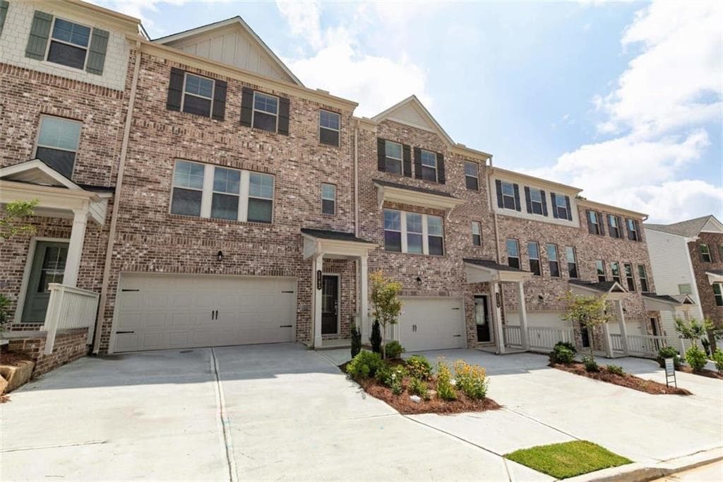 3 bedroom, 4 bathroom, 2,550 sq ft townhouse for rent at 626 Wynard Place, Lawrenceville, GA 30043 for $2,599 a month — photo 1 of 24