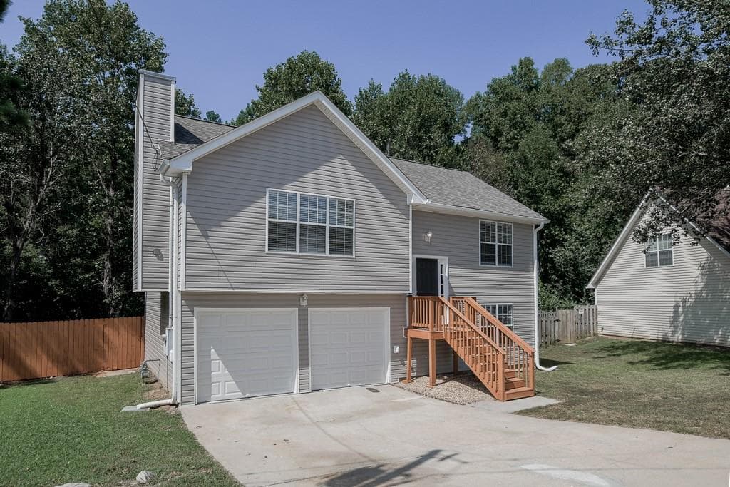 3 bedroom, 2 bathroom, 1,480 sq ft single family residence for sale at 4333 Ward Bluff Court, Ellenwood, GA 30294 — photo 3