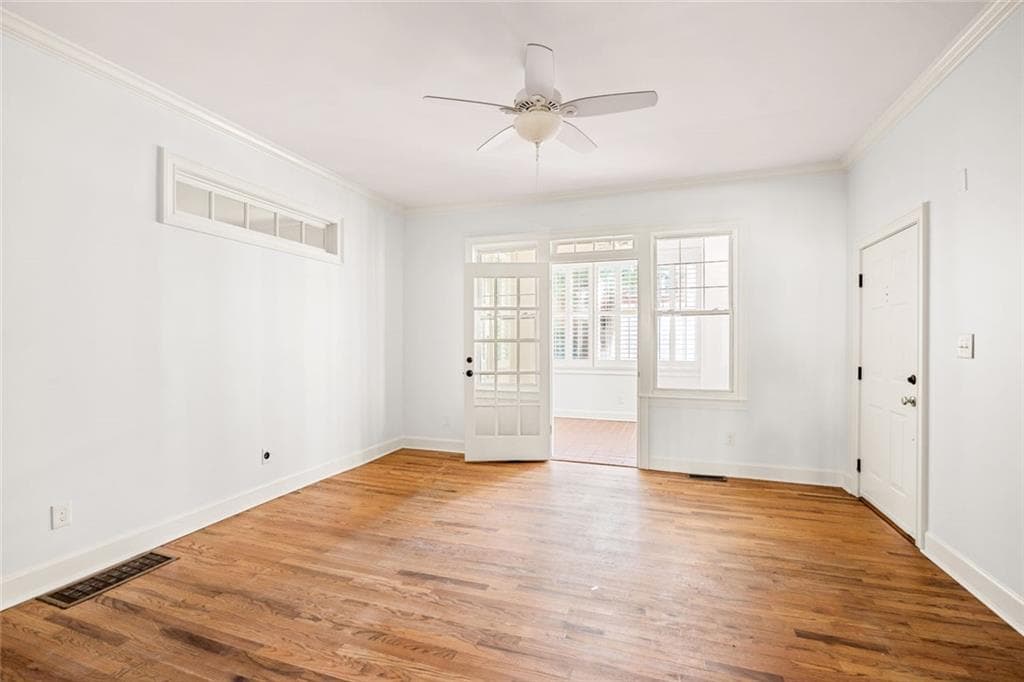2 bedroom, 1 bathroom, 1,068 sq ft condominium for rent at 878 Briarcliff Road NE A1, Atlanta, GA 30306 for $2,500 a month — photo 4