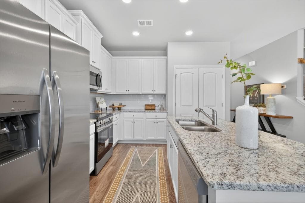 3 bedroom, 3 bathroom, 1,547 sq ft townhouse for sale at 2872 Lillian Lane, Douglasville, GA 30135 — photo 7