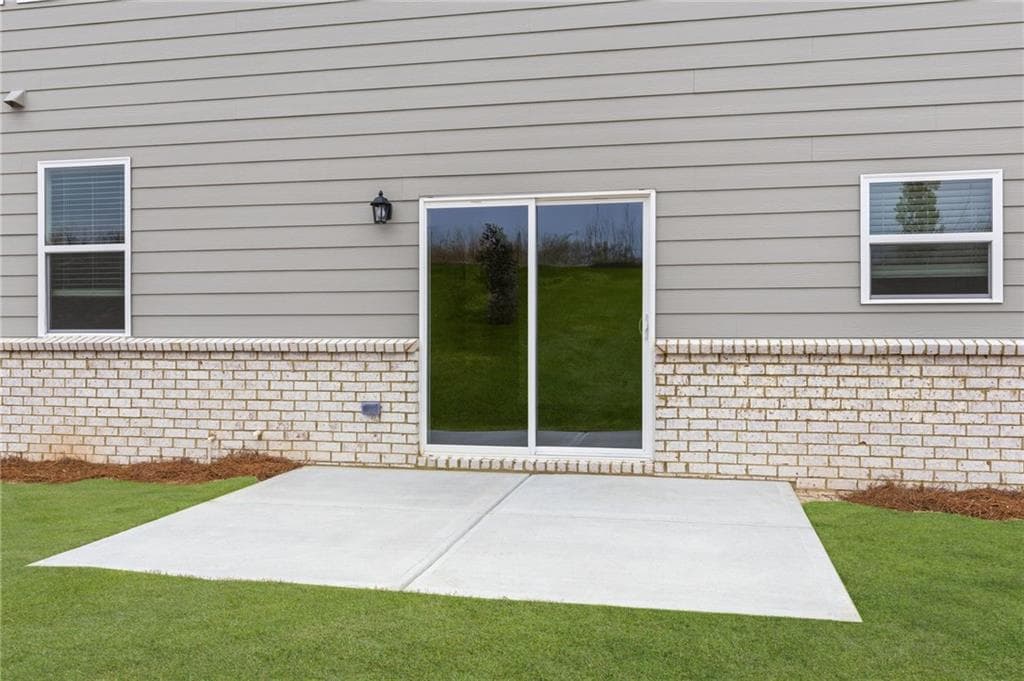 4 bedroom, 4 bathroom, 2,522 sq ft single family residence for sale at 3784 Aiyana Way, Bethlehem, GA 30620 — photo 5