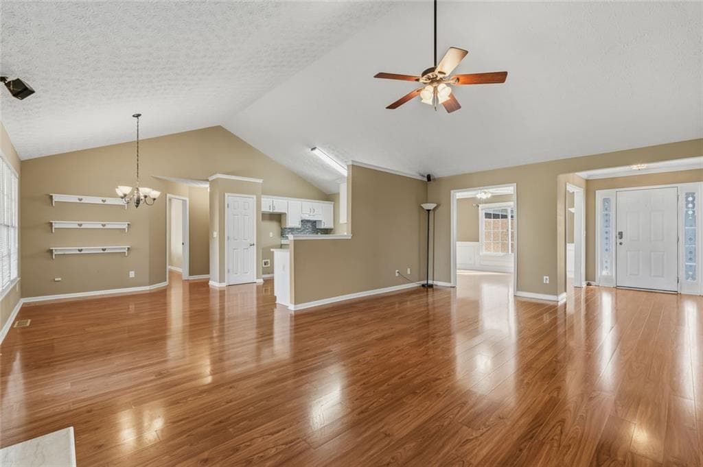 3 bedroom, 2 bathroom, 1,924 sq ft single family residence under contract at 1424 Oak Bend Way, Lawrenceville, GA 30045 — photo 9