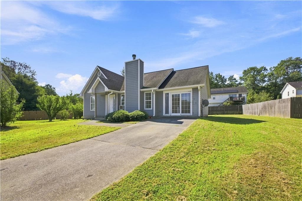 3 bedroom, 2 bathroom, 1,194 sq ft single family residence for sale at 131 Nicole Circle, Rockmart, GA 30153 — photo 5
