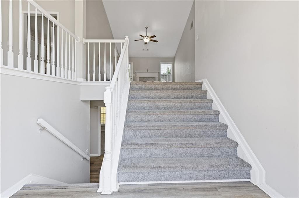 4 bedroom, 3 bathroom, 3,976 sq ft single family residence under contract at 3299 Kings Bay Court, Decatur, GA 30034 — photo 3