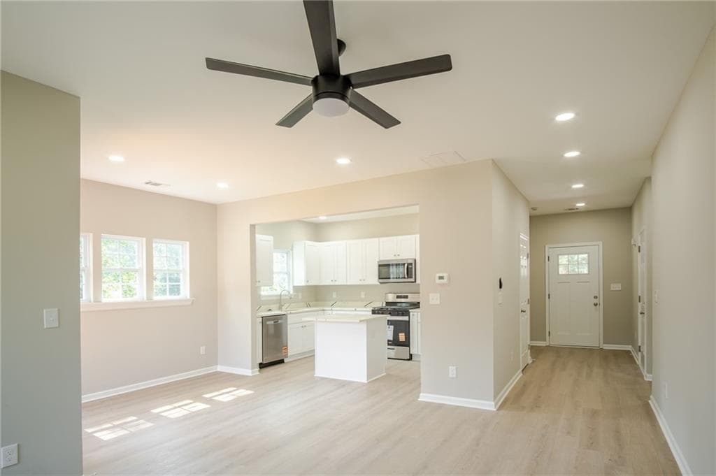 3 bedroom, 2 bathroom, 1,700 sq ft single family residence for sale at 177 Harriette Drive, Stockbridge, GA 30281 — photo 7