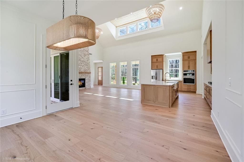 4 bedroom, 4 bathroom, 3,600 sq ft single family residence under contract at 273 Hickory Hills Drive, Jefferson, GA 30549 — photo 9
