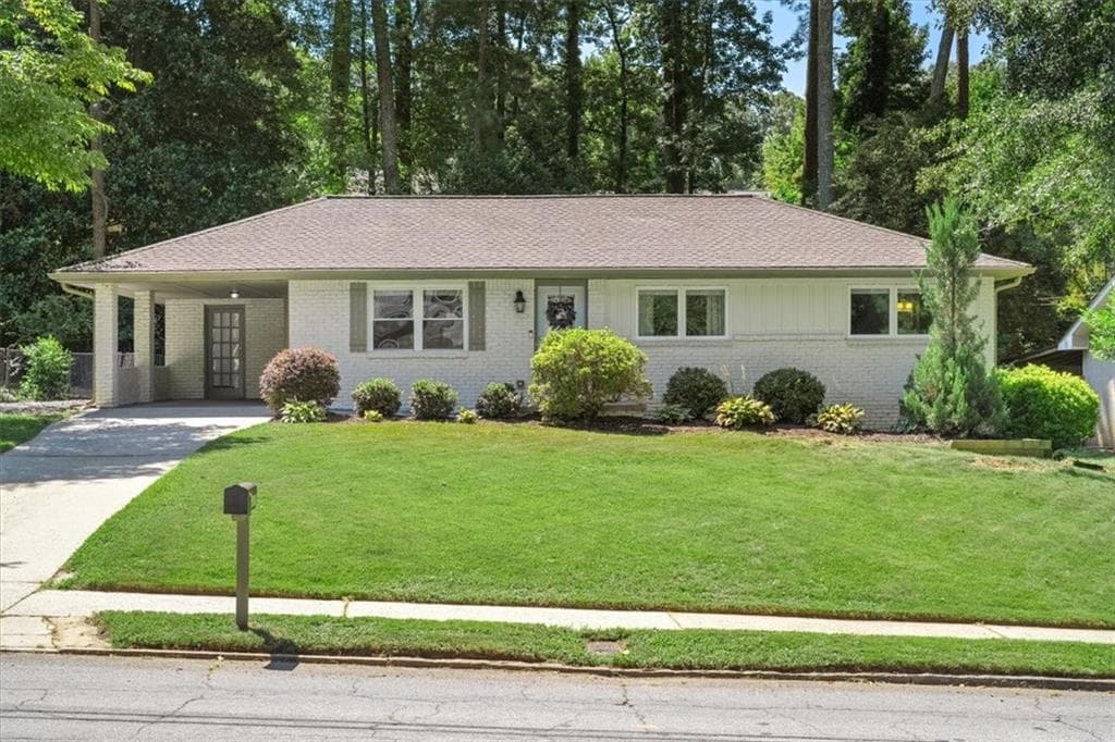 3 bedroom, 3 bathroom, 1,351 sq ft single family residence sold at 2897 Harcourt Drive, Decatur, GA 30033