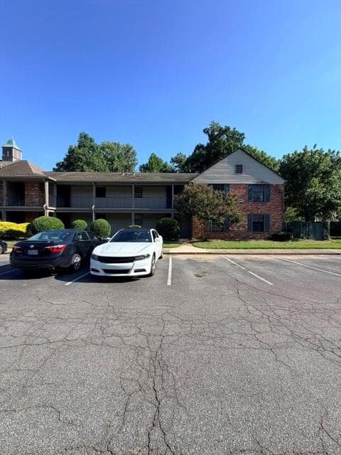 3 bedroom, 2 bathroom, 1,196 sq ft single family residence for rent at 3097 Colonial Way P, Atlanta, GA 30341 for $2,000 a month — photo 2