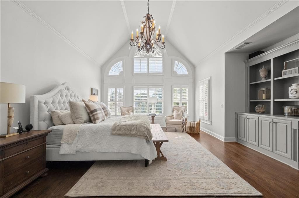 6 bedroom, 7 bathroom, 7,340 sq ft single family residence under contract at 11035 Bradford Lane, Suwanee, GA 30024 — photo 7