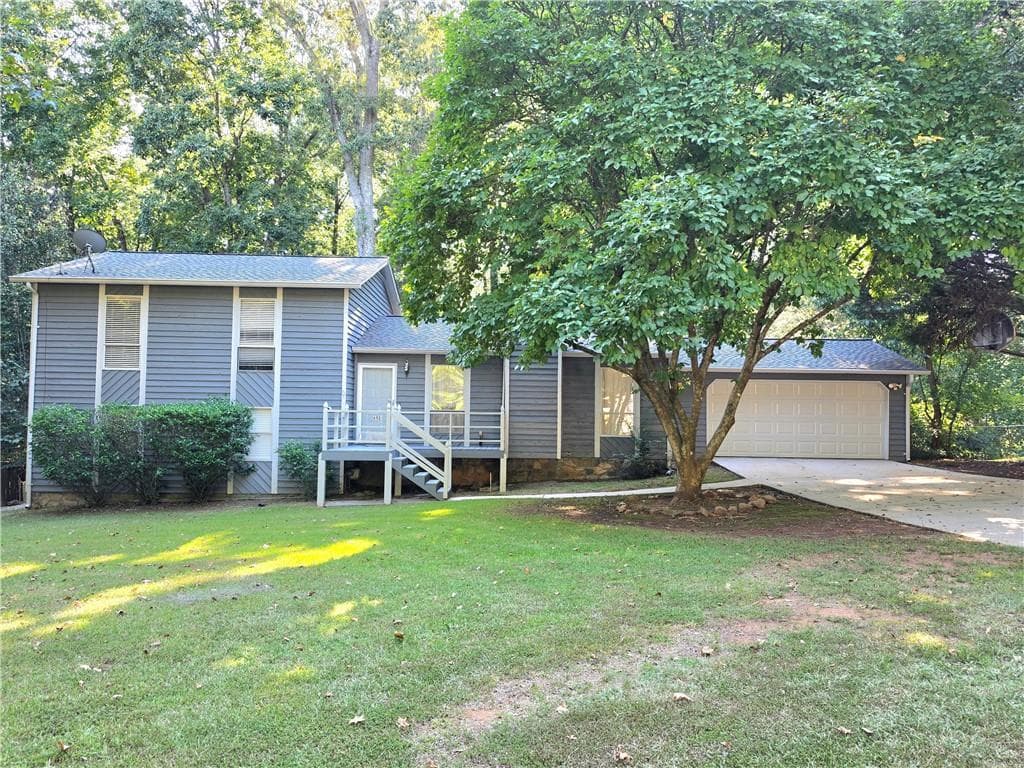 4 bedroom, 3 bathroom, 2,125 sq ft single family residence for sale at 692 Talemwood Court, Lawrenceville, GA 30044 — photo 1 of 37
