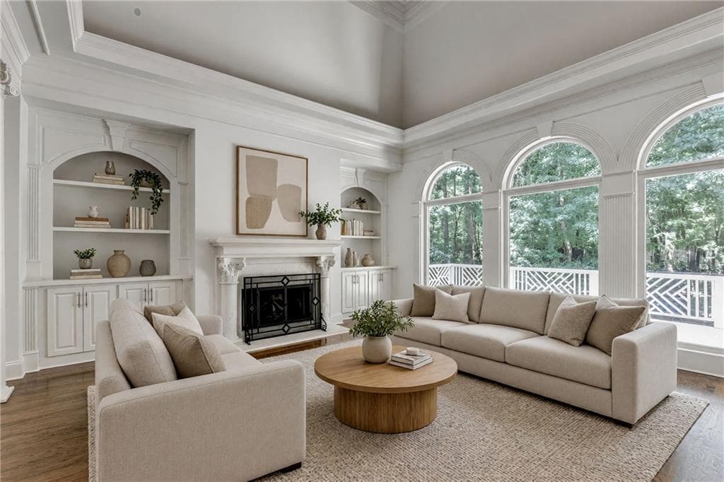 5 bedroom, 5 bathroom, 6,753 sq ft single family residence for sale at 7040 Laurel Oak Drive, Suwanee, GA 30024 — photo 7
