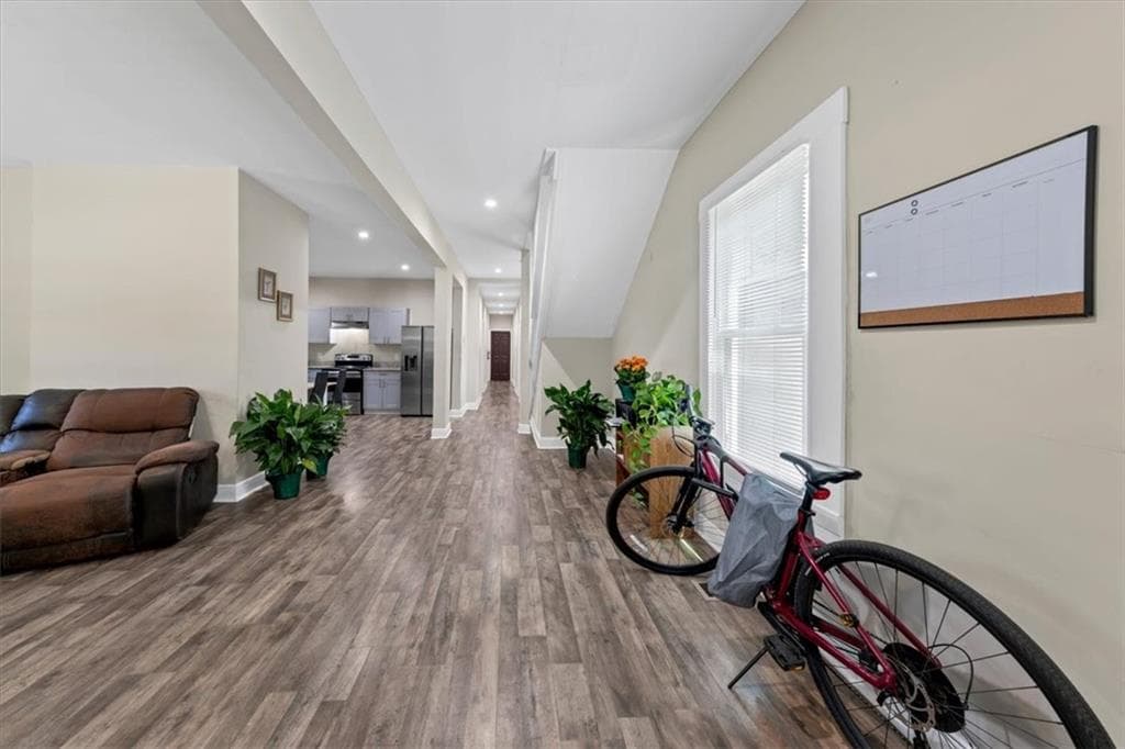 5 bedroom, 4 bathroom, 1,840 sq ft single family residence under contract at 893 Mitchell Street, Atlanta, GA 30314 — photo 9