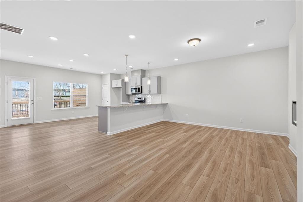 3 bedroom, 3 bathroom, 1,710 sq ft townhouse for sale at 42 Jacobs Farm Lane 19, Lawrenceville, GA 30045 — photo 3
