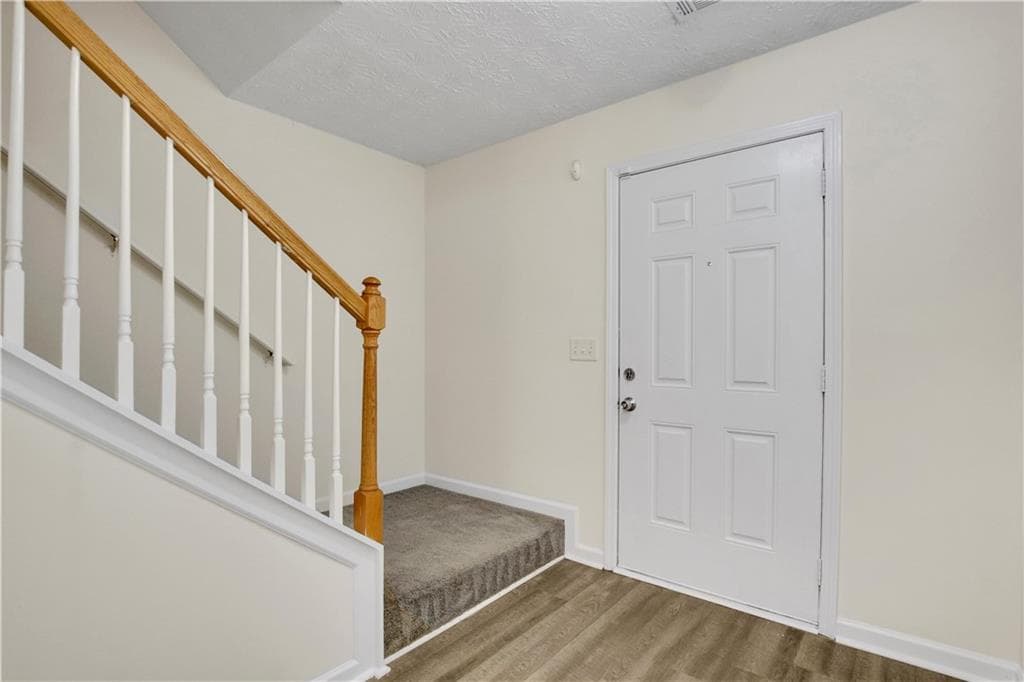 3 bedroom, 3 bathroom, 1,580 sq ft townhouse for rent at 762 Georgetown Court, Jonesboro, GA 30236 for $1,695 a month — photo 4