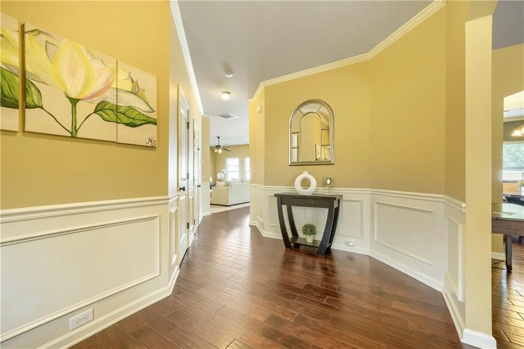 5 bedroom, 3 bathroom, 2,870 sq ft single family residence under contract at 98 Village Park Drive, Newnan, GA 30265 — photo 3