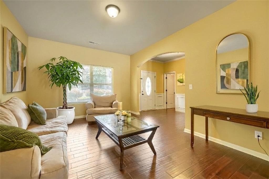 5 bedroom, 3 bathroom, 2,870 sq ft single family residence under contract at 98 Village Park Drive, Newnan, GA 30265 — photo 5