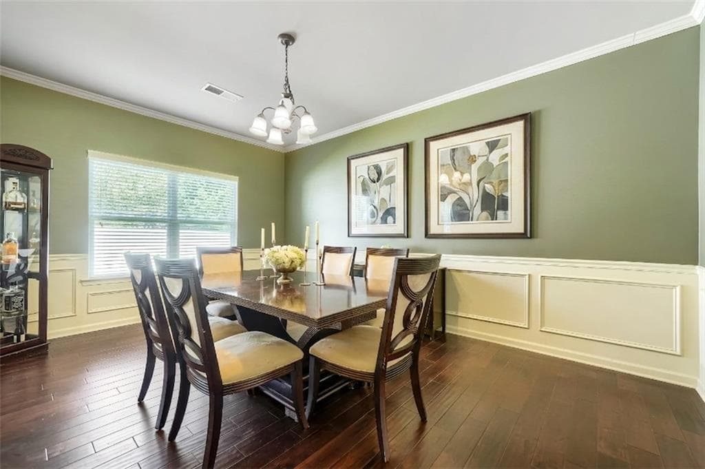 5 bedroom, 3 bathroom, 2,870 sq ft single family residence under contract at 98 Village Park Drive, Newnan, GA 30265 — photo 6